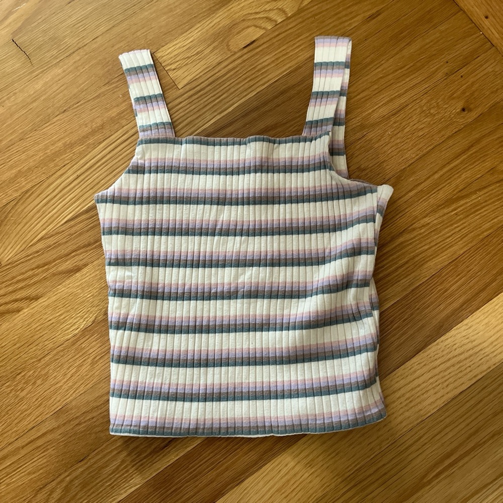 SO White and Purple Ribbed Sleeveless Crop Top